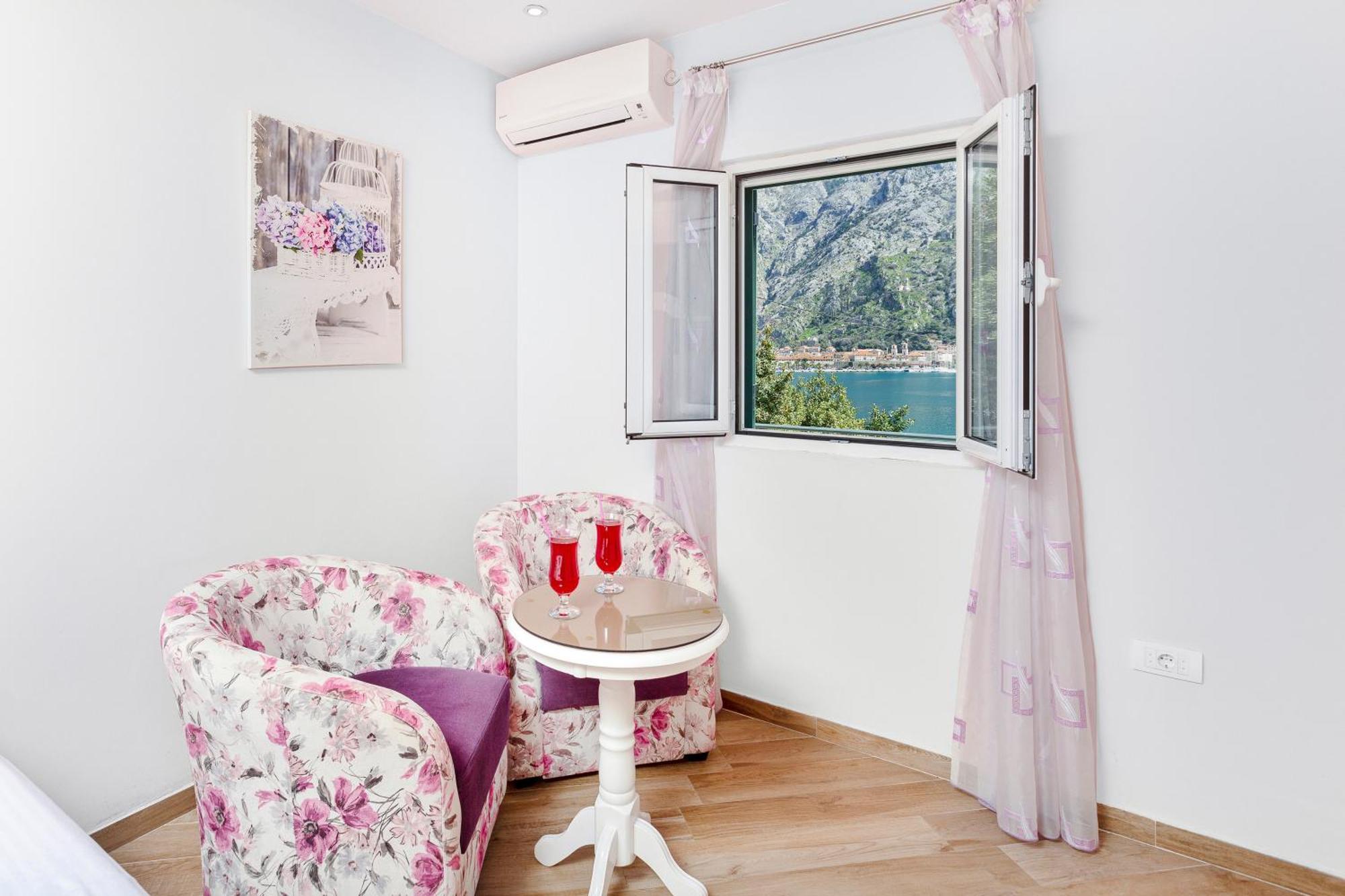 Apartments Doncic Kotor Exterior foto