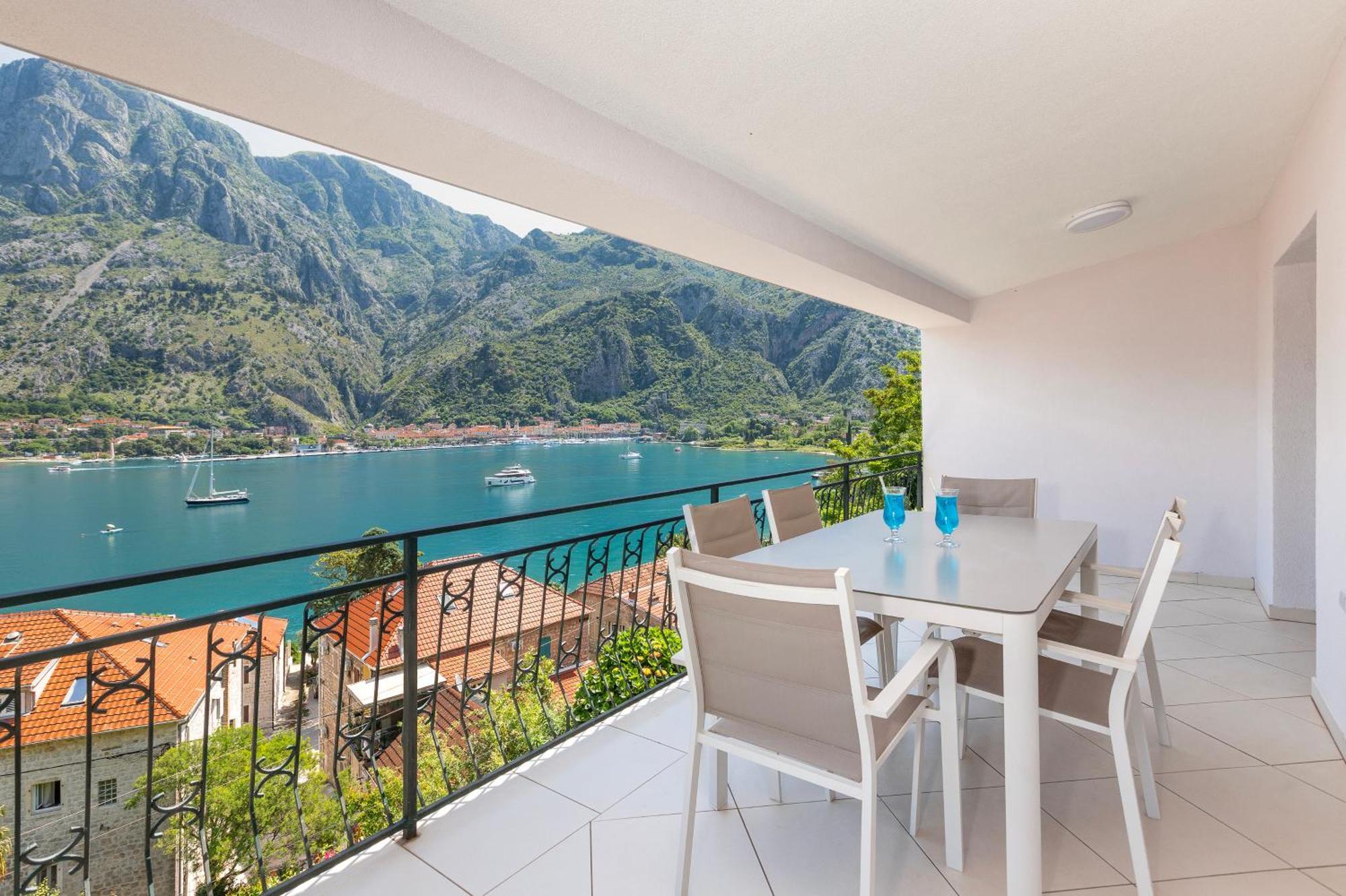 Apartments Doncic Kotor Exterior foto
